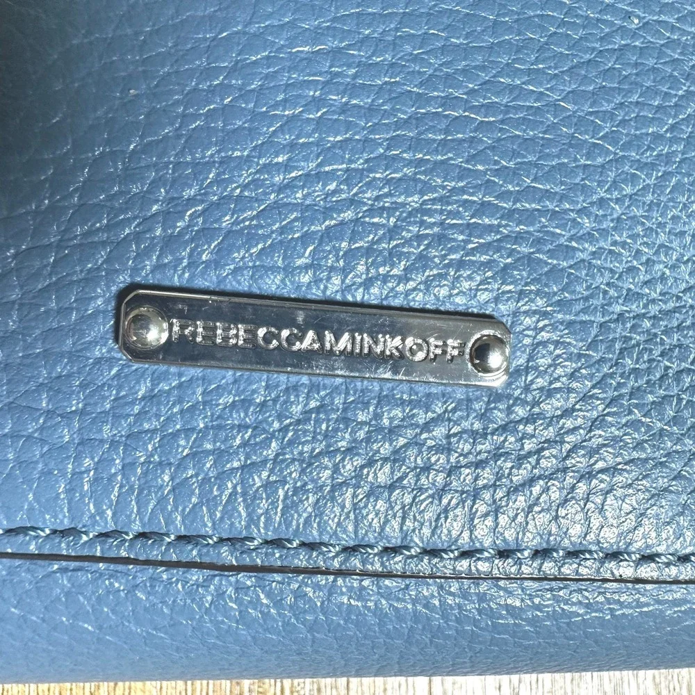 Rebecca Minkoff Purse Blue Pebbled Leather Crossbody‎ Bag Silver